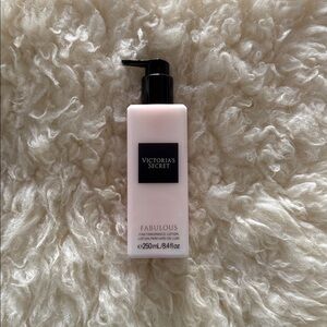 New V.S. Fabulous Discontinued Shea Fragrance Lotion